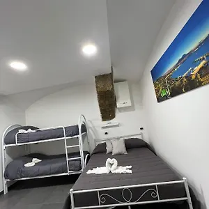 Apartamento House Della Grotta, Nápoles