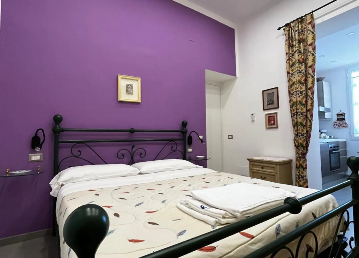 Appartamento In pieno centro storico - la casa di Anna Napoli Italia